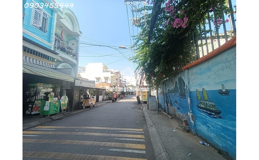 Bán nhà mặt tiền đường số Hiệp Bình Chánh, 95m2, sân xe hơi, 10.8 tỷ